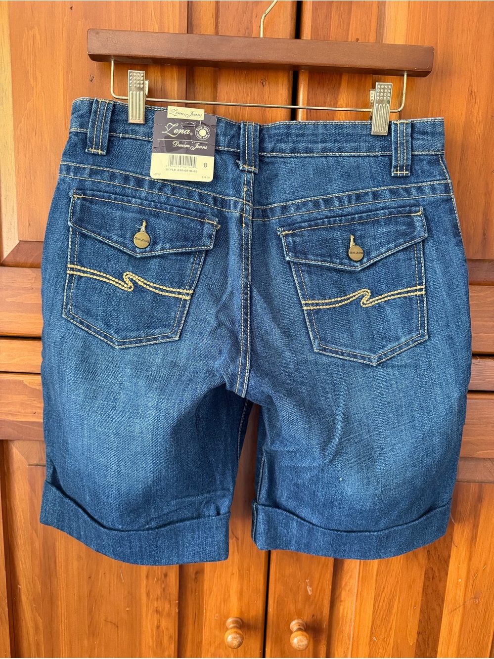 NWT Zena Jeans Classic Blue Denim Cuffed Women's Shorts